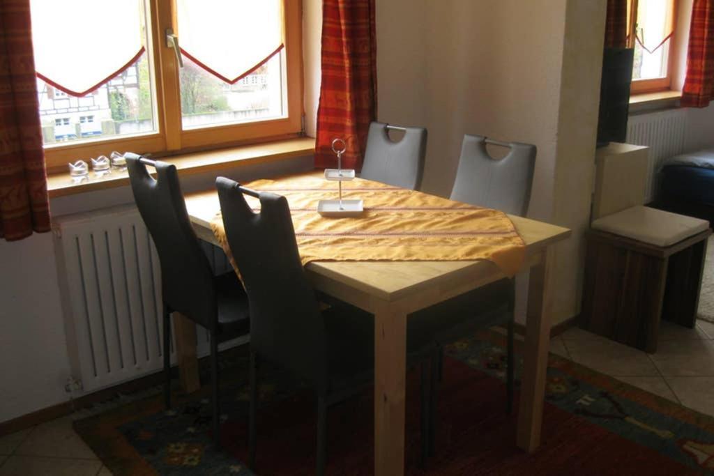 Urlaub Mit Blick Auf Schiltachs Fachwerkhaeuser Exterior foto